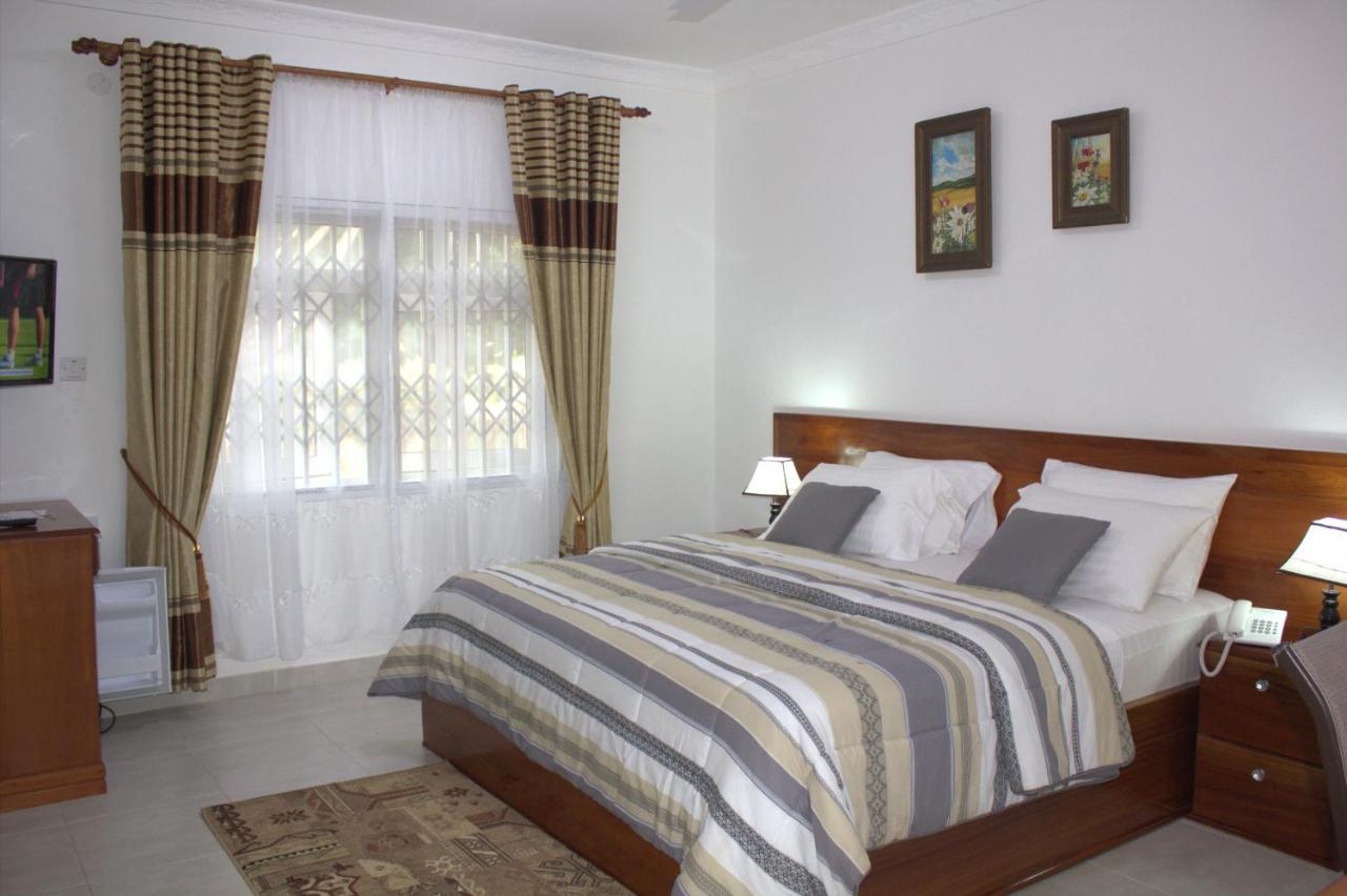 Charlestina Beach Resort Ampeni Zewnętrze zdjęcie